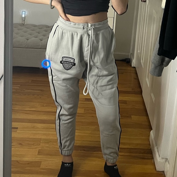 Alphalete Varsity Joggers - Picture 5 of 6